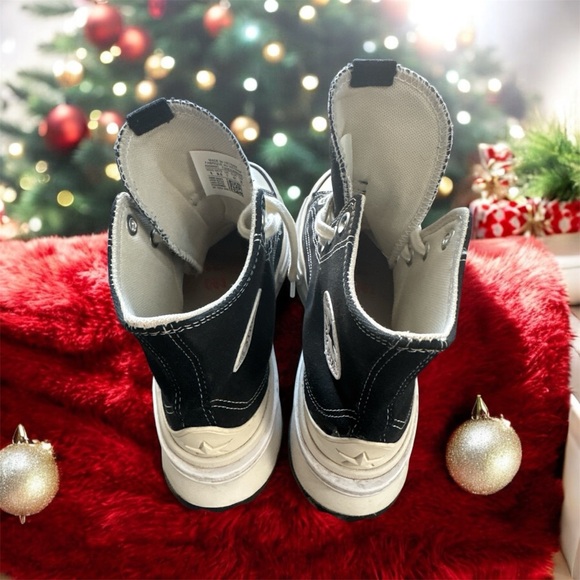 Converse unisex Black High-Top Sneakers (8M/9.5 F) - Picture 4 of 4